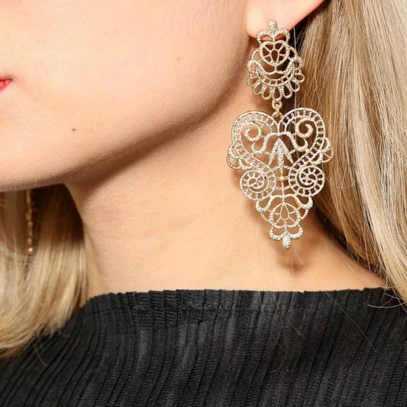 Nikkiwallflower Jewelry - *Summer* Damask Dangling earrings